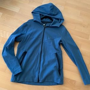 Men Nike NWOT full zip hoodie.